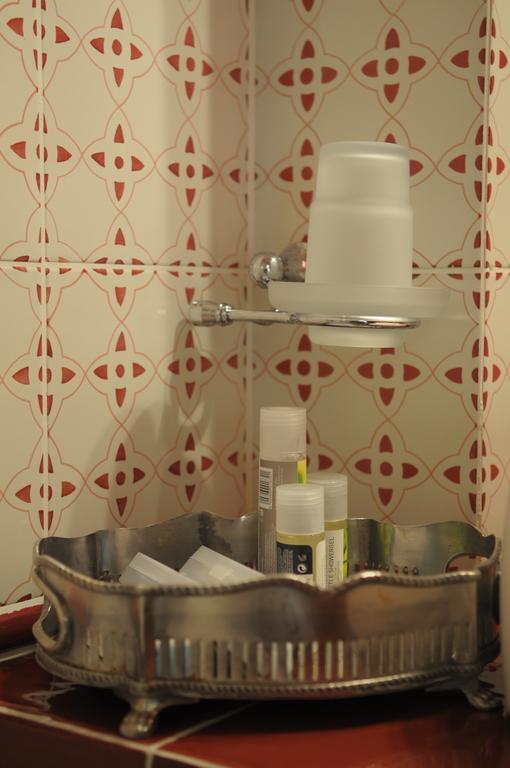 Roes Suites Loutraki  Luaran gambar