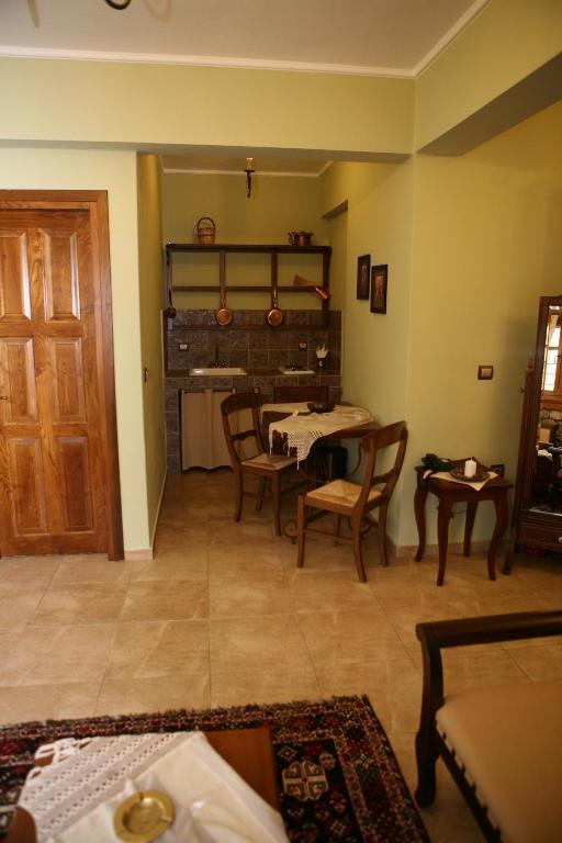 Roes Suites Loutraki  Luaran gambar