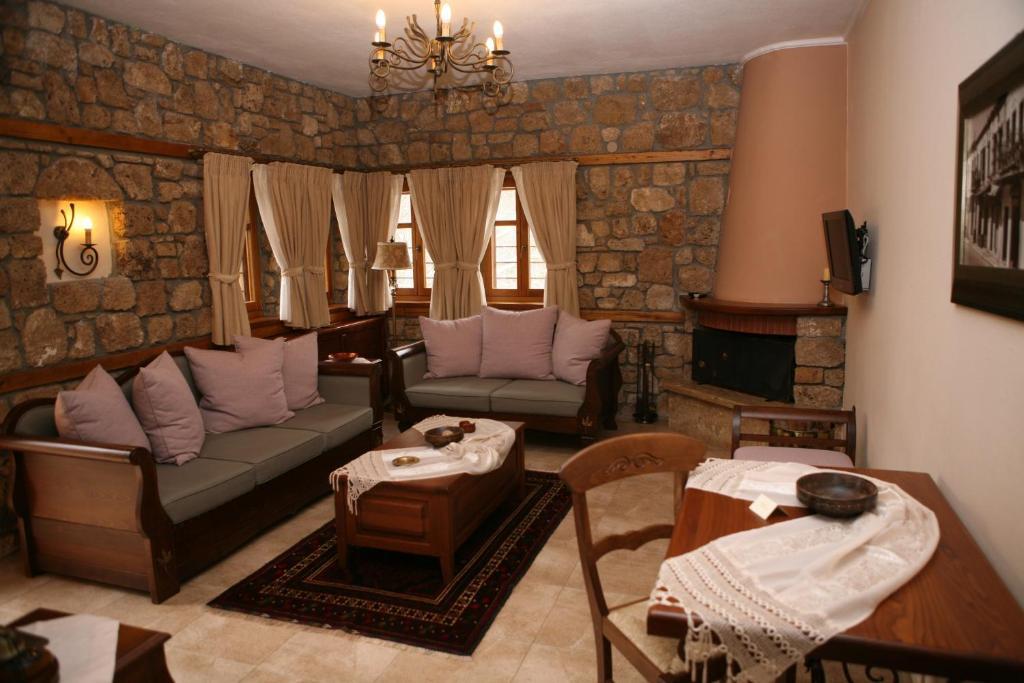 Roes Suites Loutraki  Luaran gambar